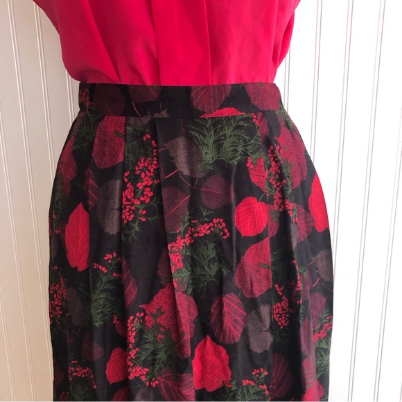 Vintage Orvis Pleated Skirt Colorful Botanical Winter Floral Midi Length Pockets - Picture 3 of 15